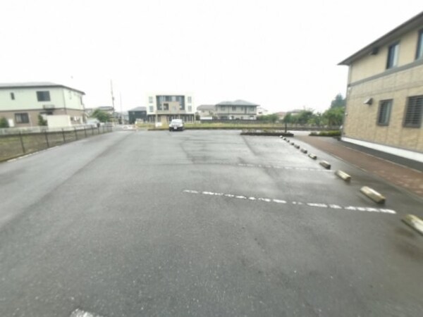 駐車場(駐車場)