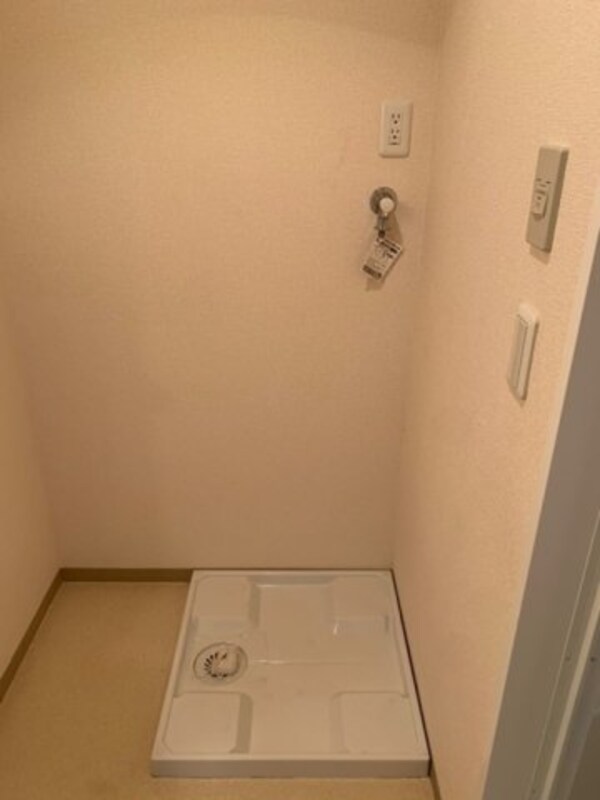 洗濯機置き場