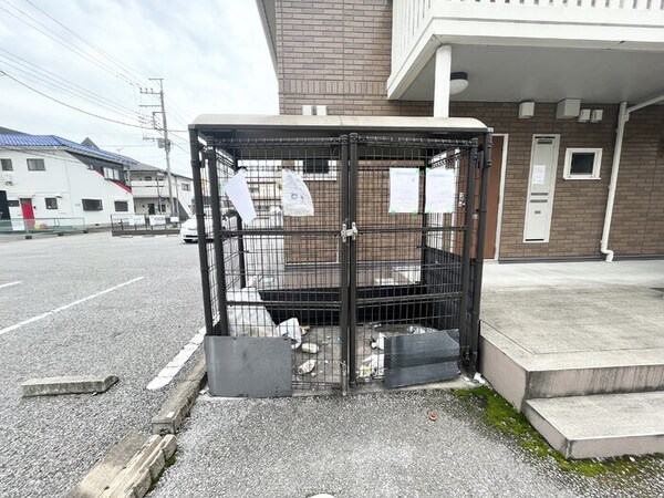 ゴミステーション