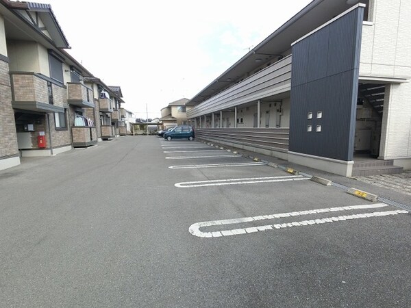 駐車場(駐車場)