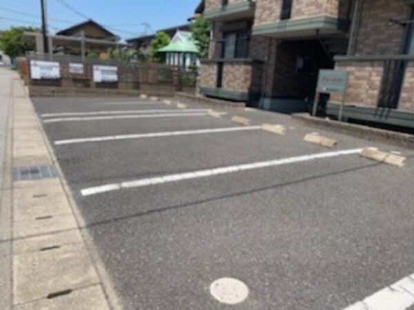 駐車場(駐車場)