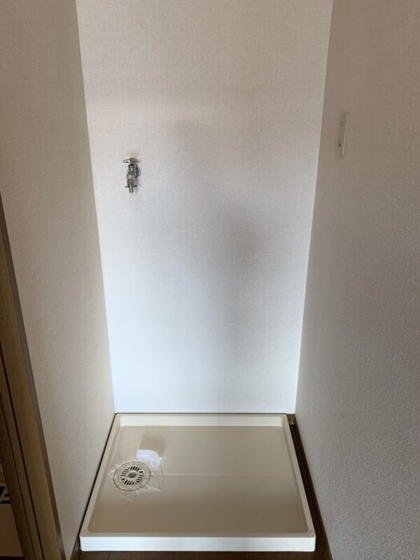 建物設備(洗濯機置き場)