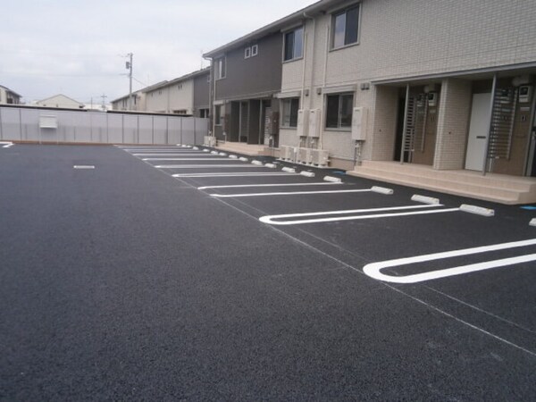 駐車場(駐車場)