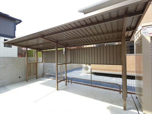 建物設備(駐輪場)