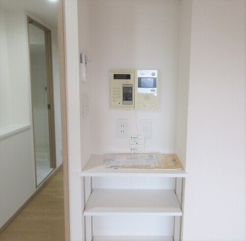 物件内観写真9　(モニタ付インターホン　※2025年3月撮影)