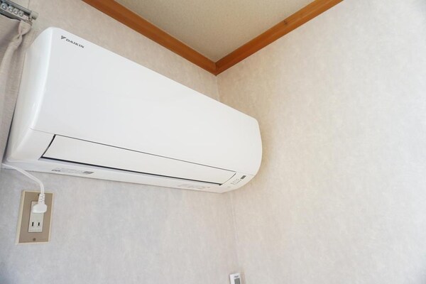 建物設備(エアコン新品)