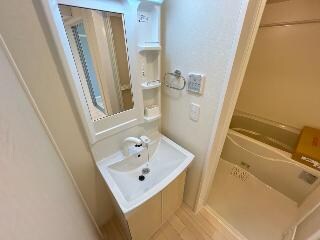 物件内観写真11　(洗髪洗面化粧台（イメージ）)