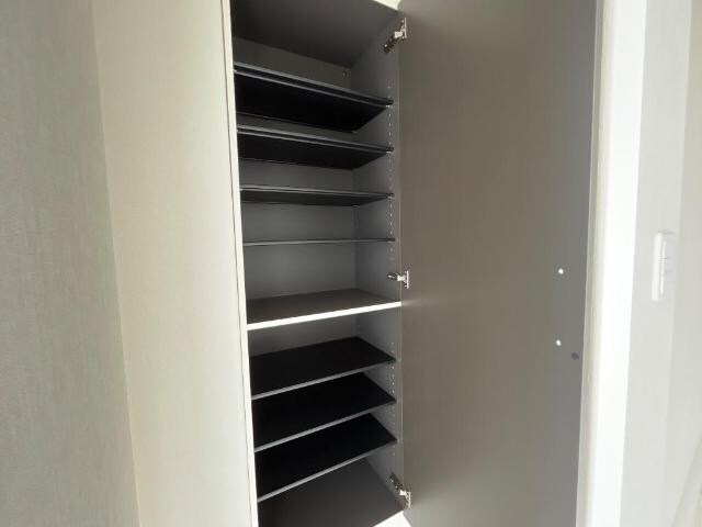 物件内観写真27　(下駄箱（イメージ）)