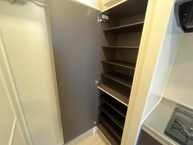 物件内観写真27　(収納)