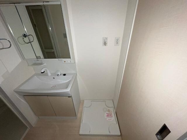 物件内観写真27　(洗濯機置場)