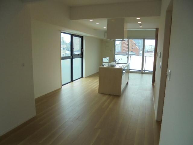 物件内観写真18　(リビング)