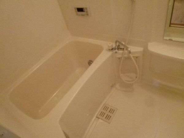 浴室(バス／シャワールーム等)