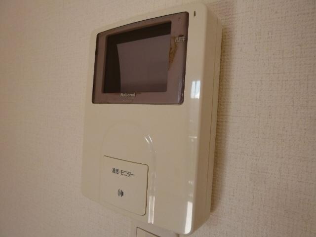 物件内観写真22　(カメラ付きインターホン)