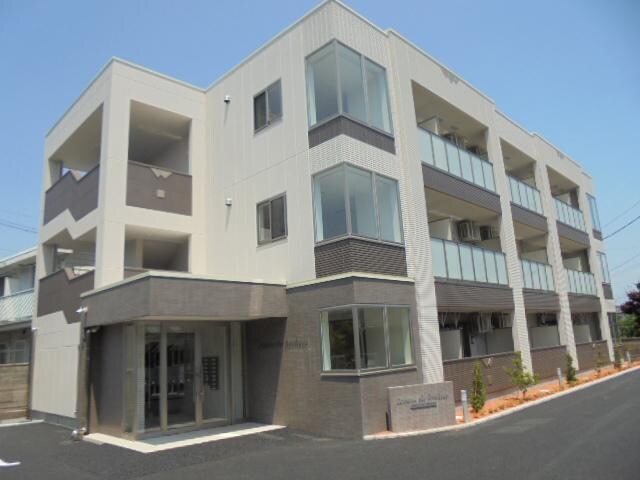 物件外観写真2　(外観写真（昼）)