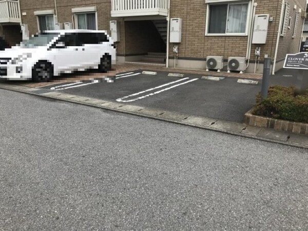 駐車場(駐車場)
