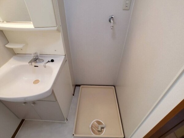 建物設備(洗濯機置き場)