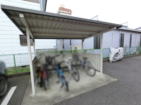 建物設備(駐輪場)
