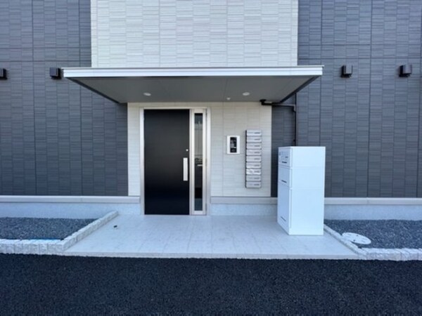 エントランス(オートロック・宅配ボックス付きエントランス)