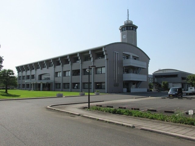 物件外観写真8　(二宮コミュニティセンターまで1200m)