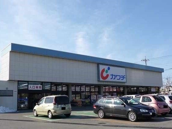 物件外観写真8　(カワチ真岡西新店まで710m)