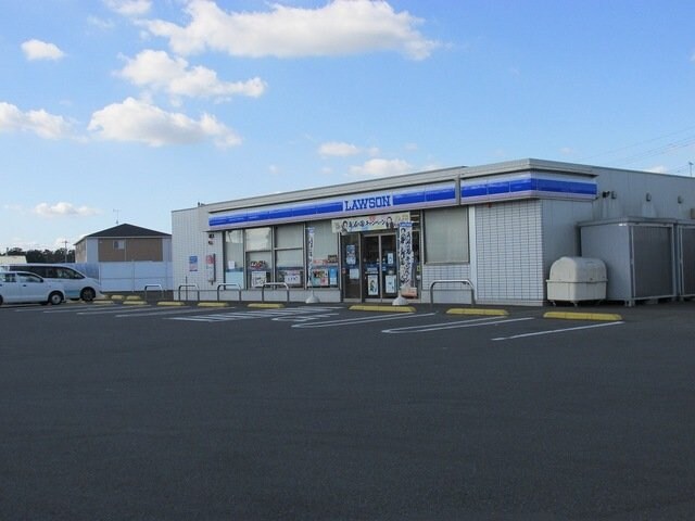 物件外観写真3　(ローソン 上三川冨士山店まで150m)