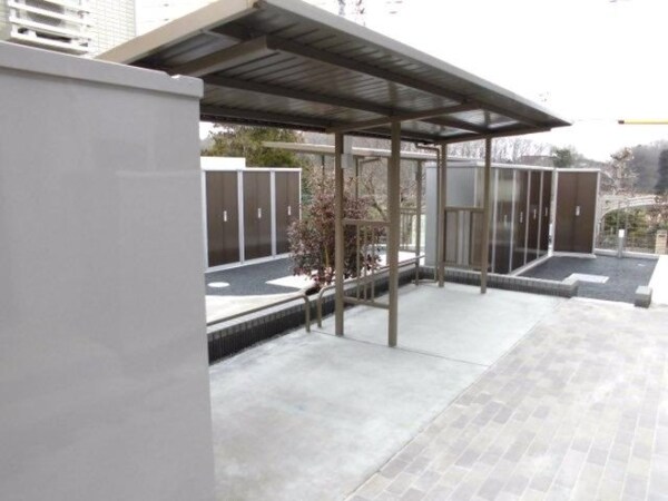 駐車場(駐車場)