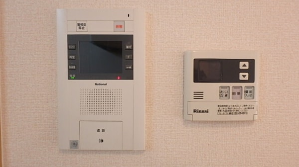 モニター付きインターホン、追い炊き機能