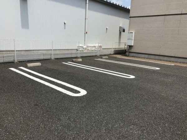 駐車場(駐車場)