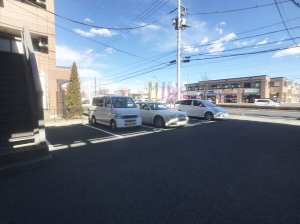 駐車場(駐車場)