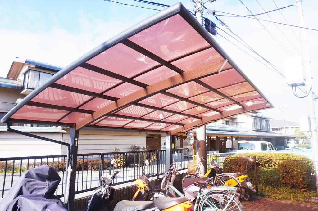 物件内観写真3　(自転車置き場は2ヵ所あります！)