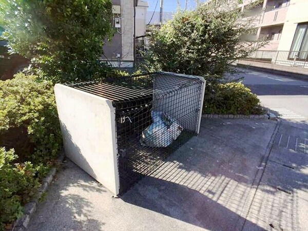 敷地内ごみステーション