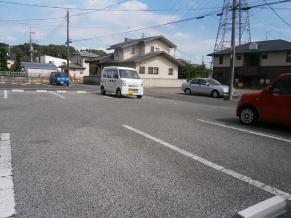 駐車場(駐車場)