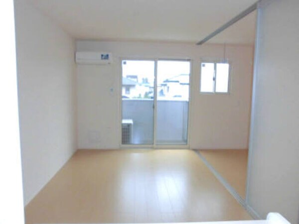 居室(ＬＤＫ)