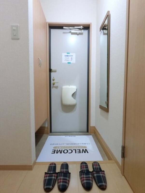 玄関(玄関 シューズボックス付き)