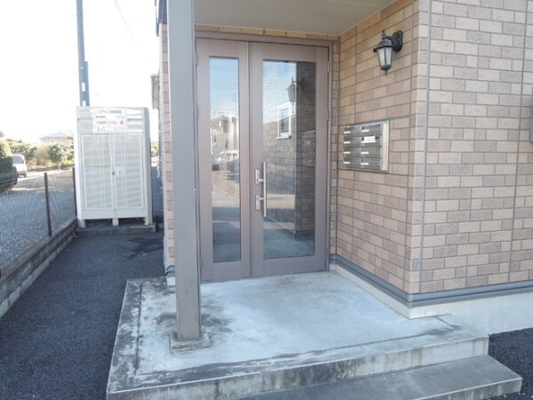 エントランス(エントランス)