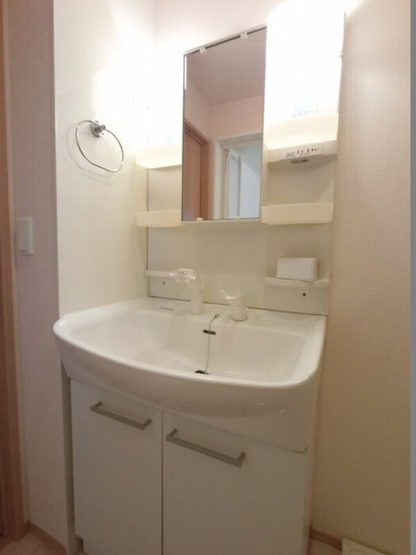 独立洗面台(洗髪洗面化粧台)