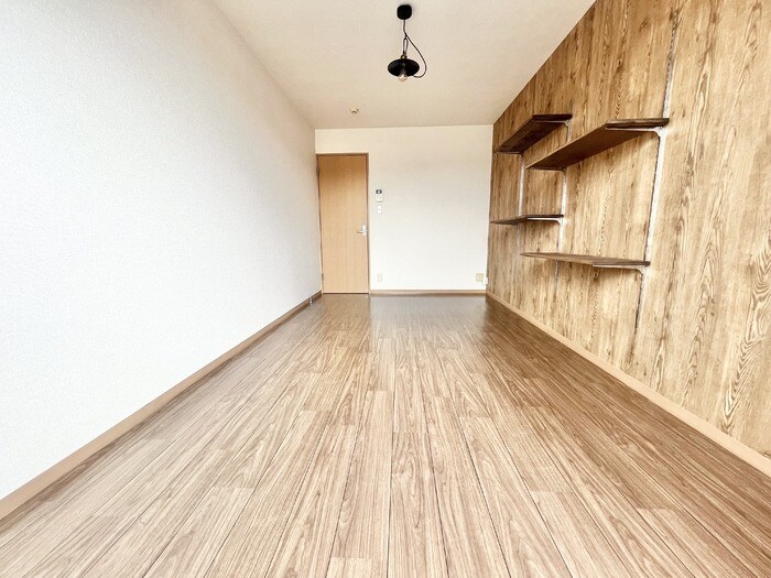 物件内観写真12　(洋室)