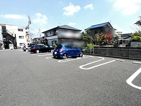 駐車場(駐車場)