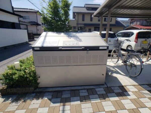 眺望(敷地内アパート専用ゴミステーション)