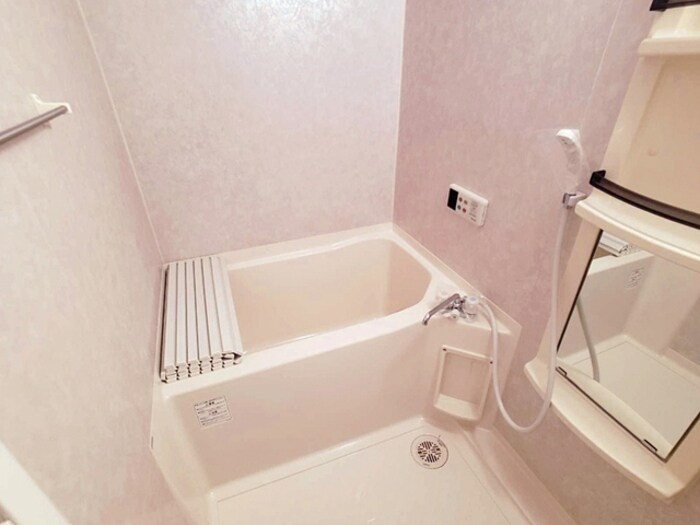 物件内観写真8　(浴室)