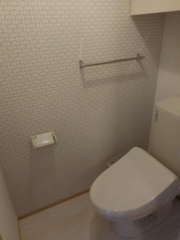 トイレ(温水洗浄暖房便座)