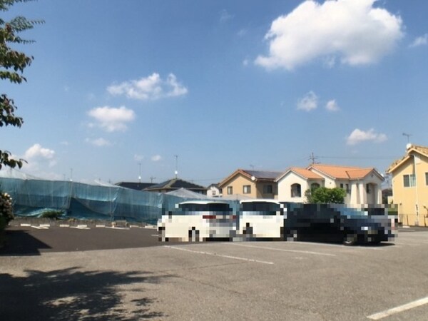 駐車場(駐車場)