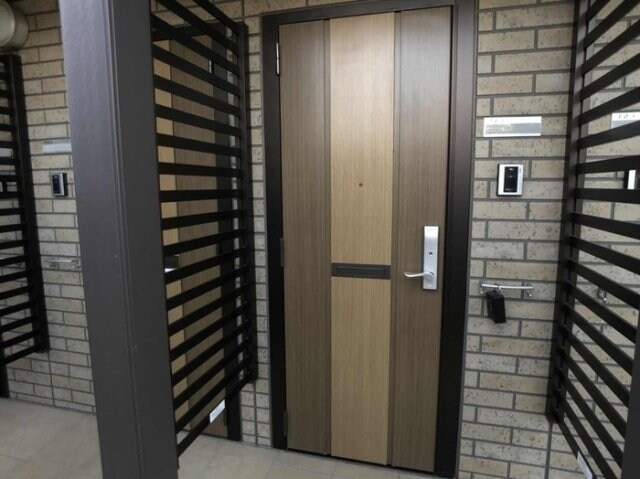 物件外観写真3　(ロビー)