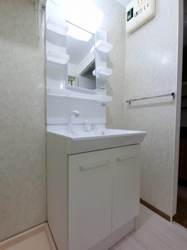 独立洗面台(洗髪洗面化粧台)