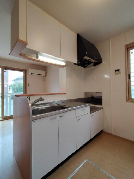 物件内観写真7　(対面キッチン)