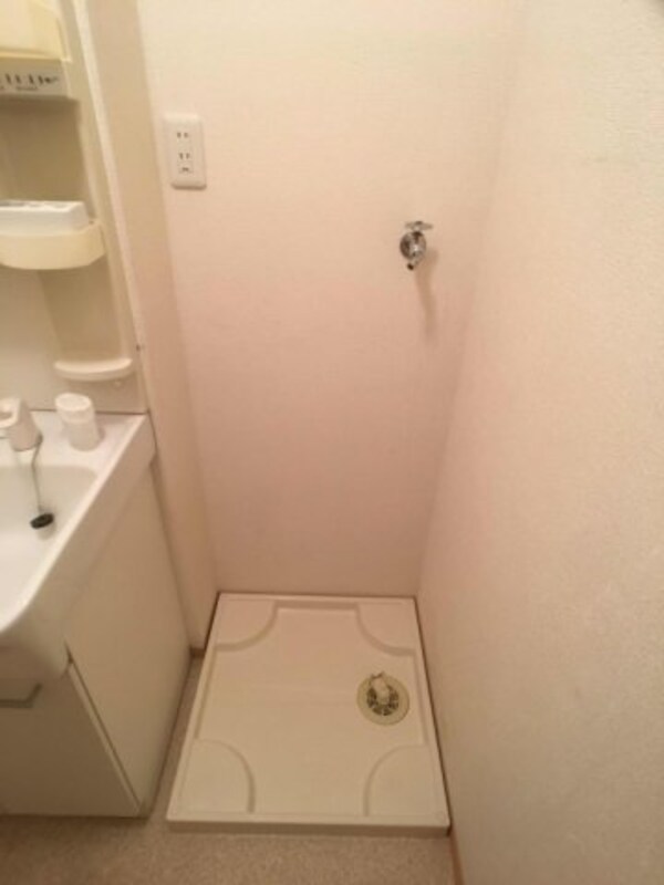 建物設備(洗濯機置き場)