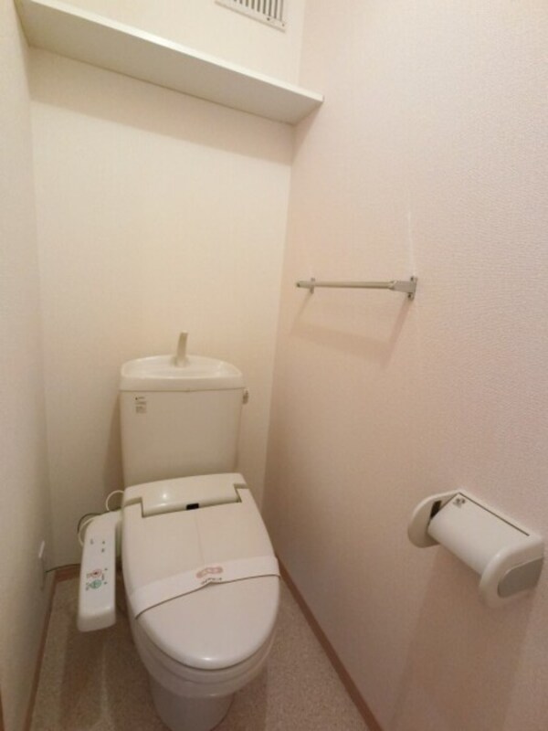 トイレ(温水洗浄暖房便座)