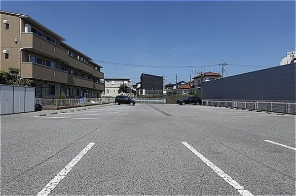 駐車場(駐車場)