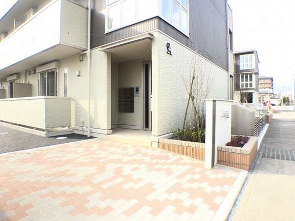 エントランス(エントランス)