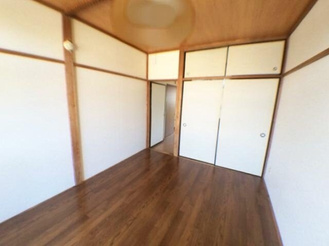 物件内観写真9　(東側洋室)